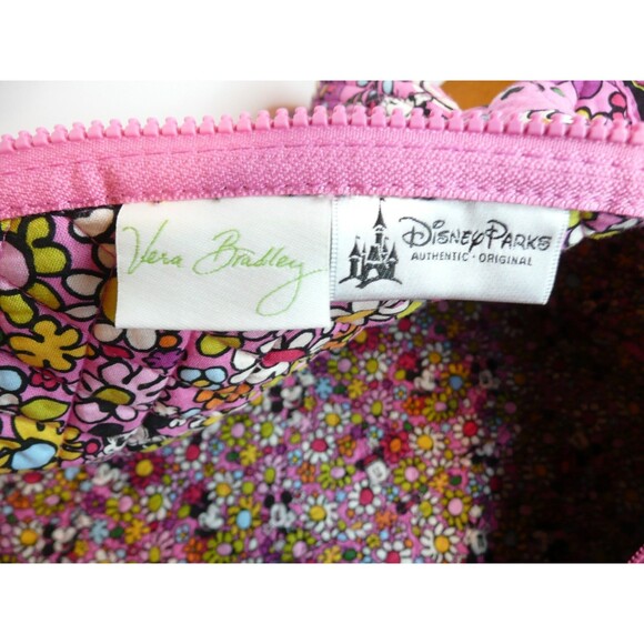 Disney Parks Vera Bradley Large Duffel ~ Just Mousing Around Mickey Minnie Pink - Picture 13 of 13